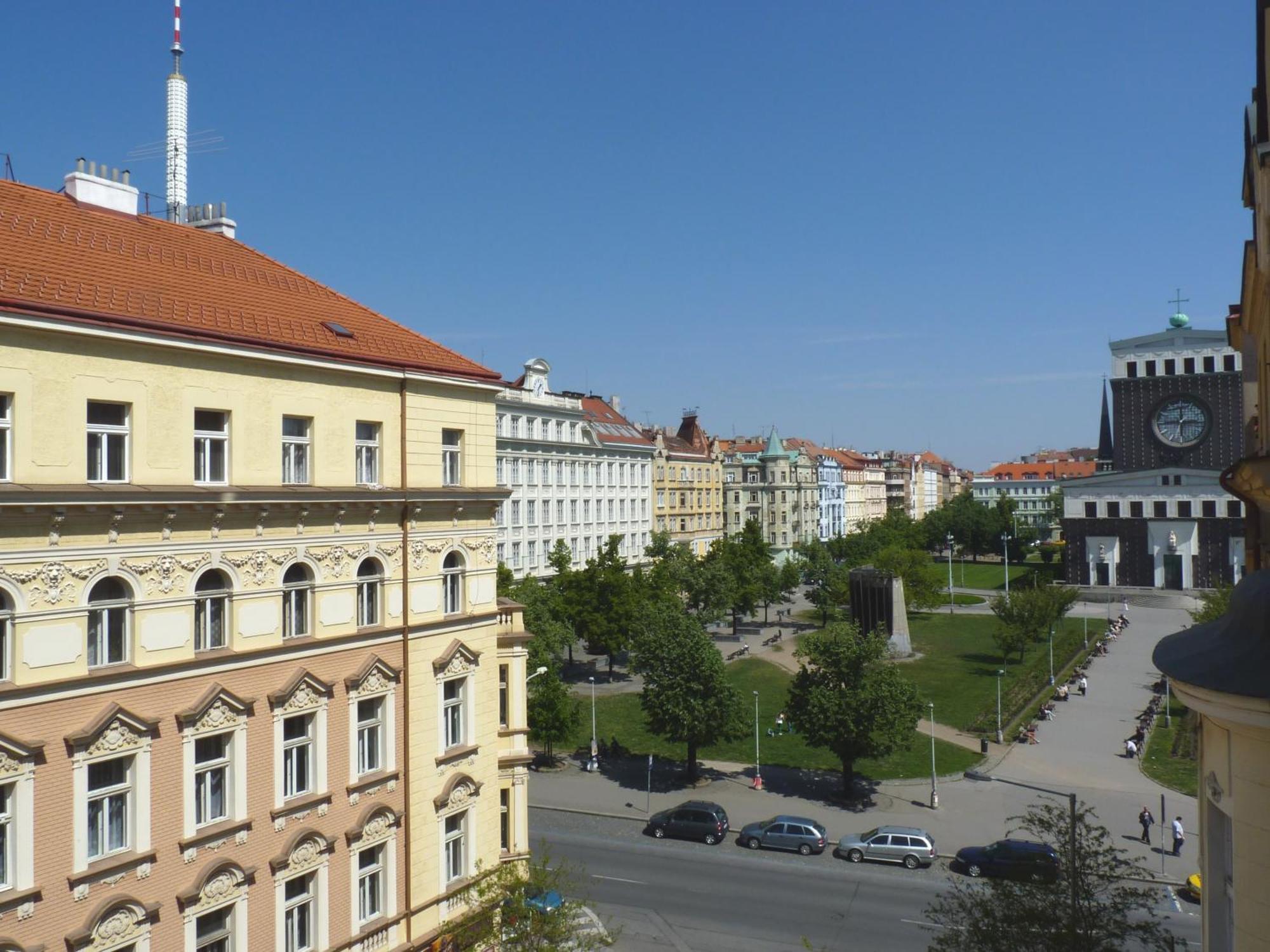 Prague Saints Apartments Экстерьер фото